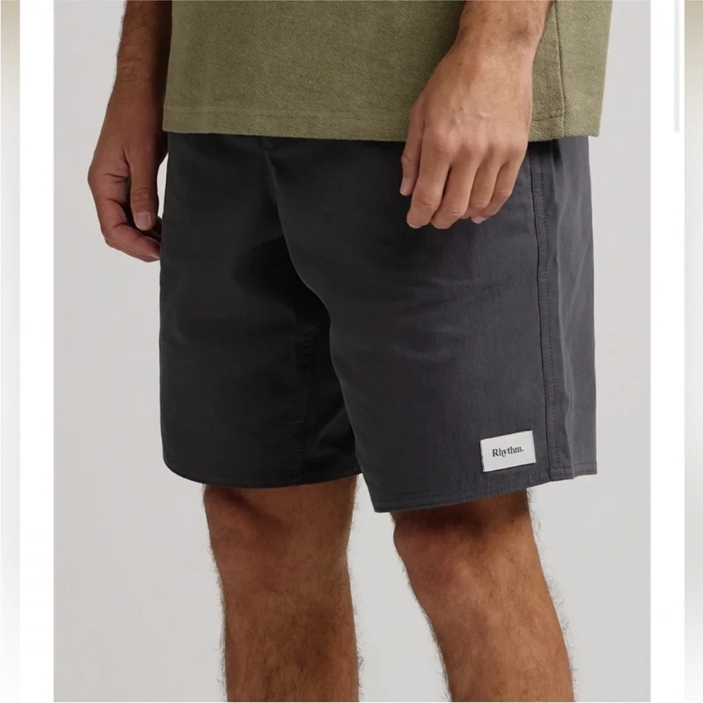 Rhythm. Relaxed Jam 9” Short Men’s Size 32 Charcoal Gray New